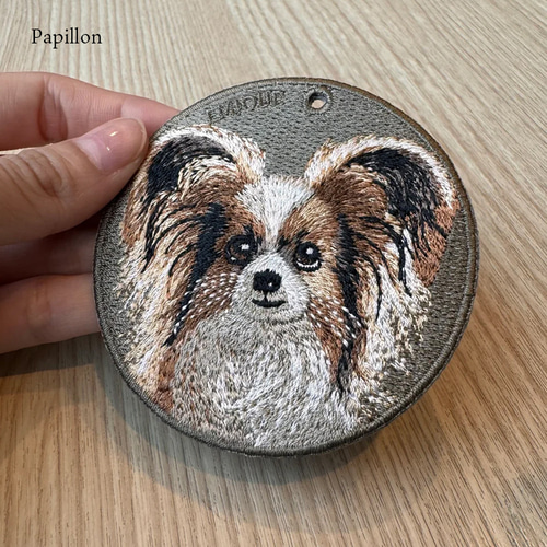 キーホルダー 刺繍 パピヨン スパニエル いぬ キーチェーン プレゼント