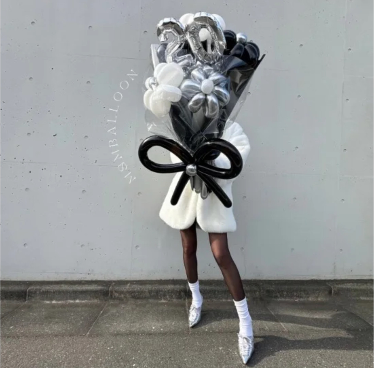 お色の変更可能【数字入り】花束バルーンブーケ バルーンギフト バルーン花束 成人式 成人祝い