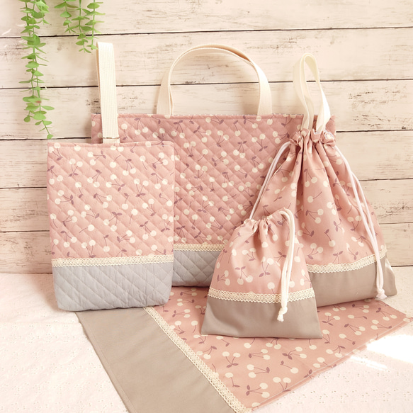 レッスンバッグ 女の子 ハンドメイド　さくらんぼ　入園入学 さくらんぼ入園入学5点セット/レッスンバッグ/手提げバッグ