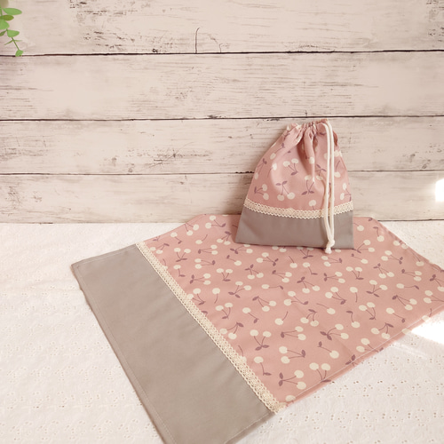 ハンドメイド　さくらんぼ、フリル　テラコッタ　入園入学セット￼ さくらんぼ入園入学5点セット/レッスンバッグ/手提げバッグ