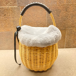 極美品♡グレーのかごバッグ♡ グレー×ホワイト✩ かごバッグ PPバンド - メルカリ