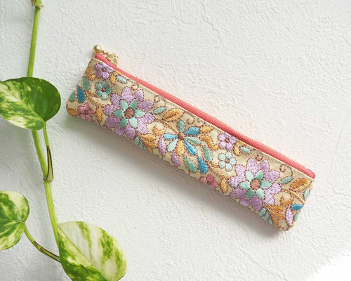 インド刺繍リボンのミニペンケース ペンケース Floopa 通販