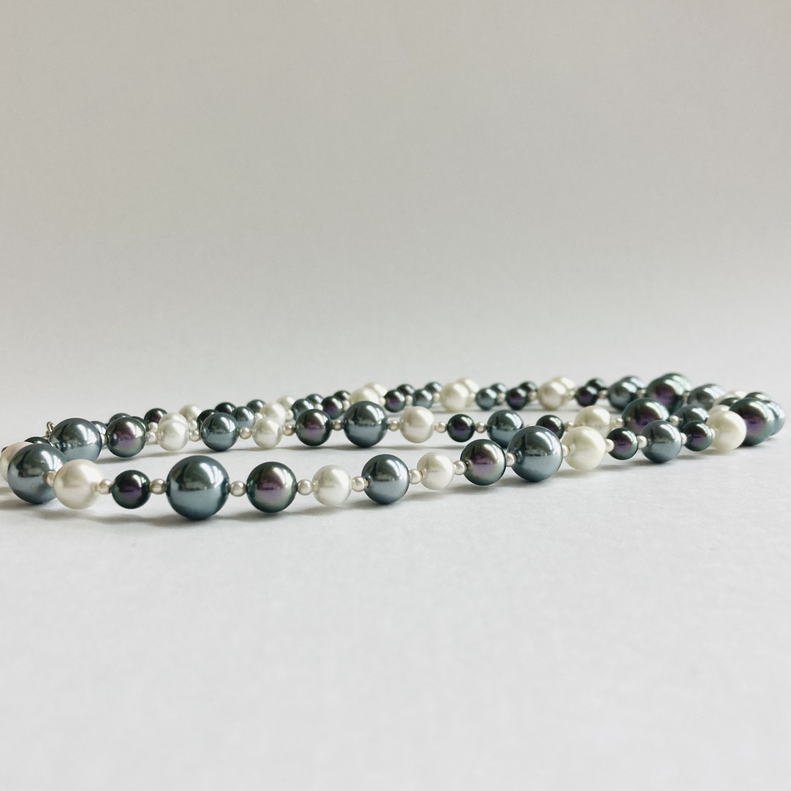 ガラスパールmixカラーオペラネックレス/6x10mm約77cm/タヒチアンパープルmix/日本製