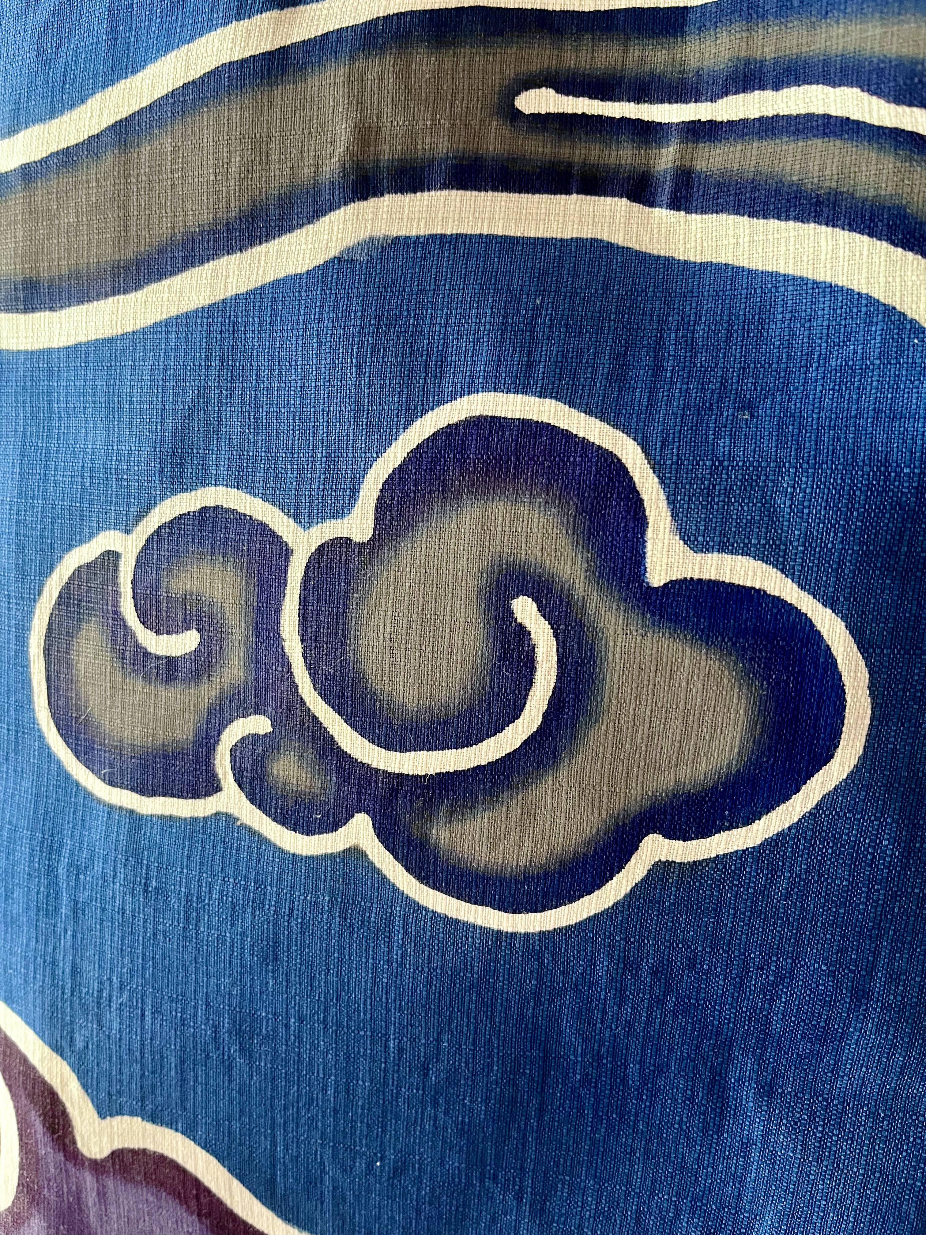 【日本国内送料無料】手染め筒描き/紅型（びんがた）の個性的な縦長の手提げバッグ/瑞雲