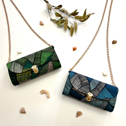 イギリス輸入生地iLivアイリブDEFINITYの軽やかショルダーバッグ　スマホポシェットお財布ポシェットミニショルダー 1枚目の画像