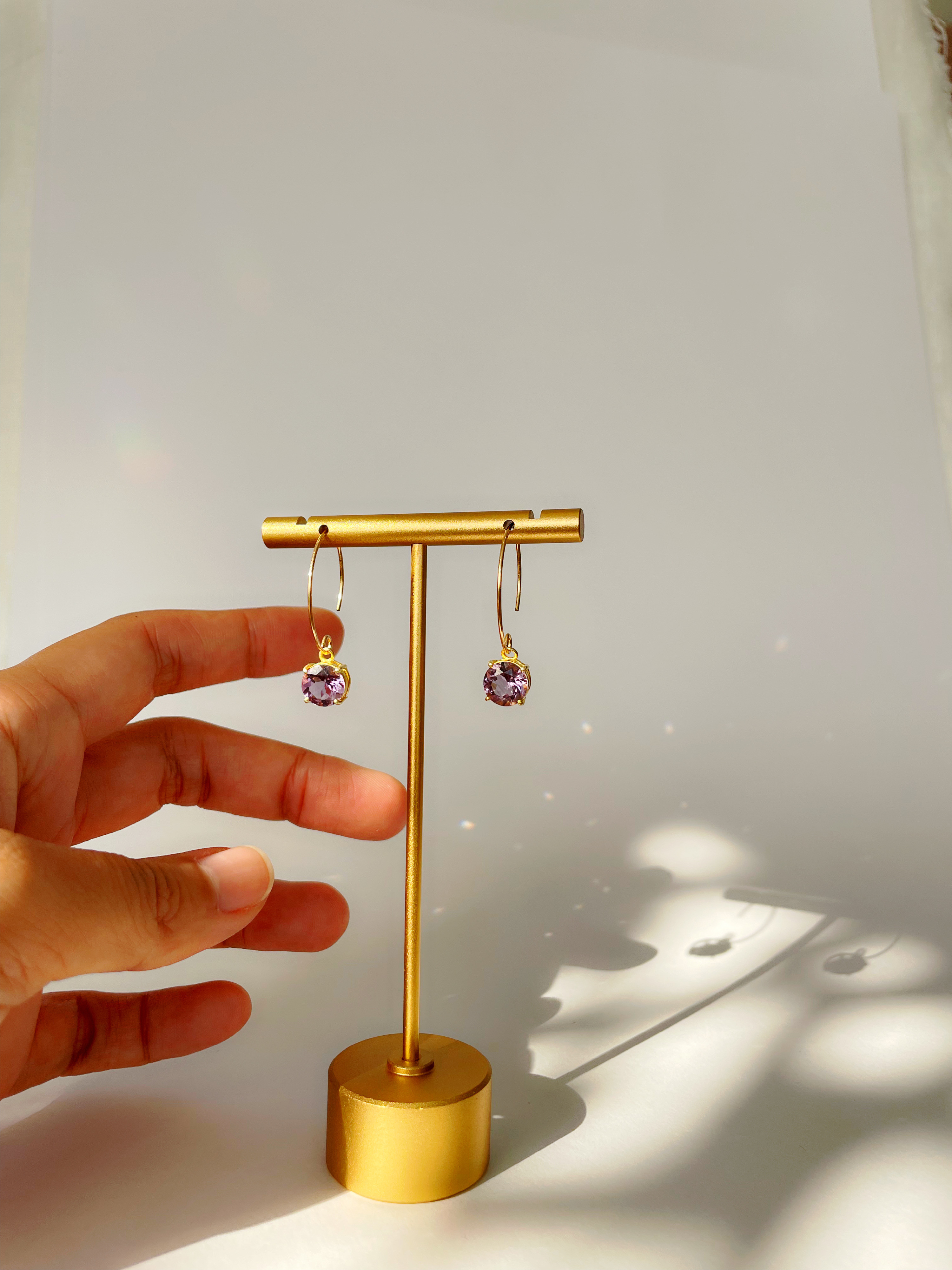 アメジストの一粒ピアス