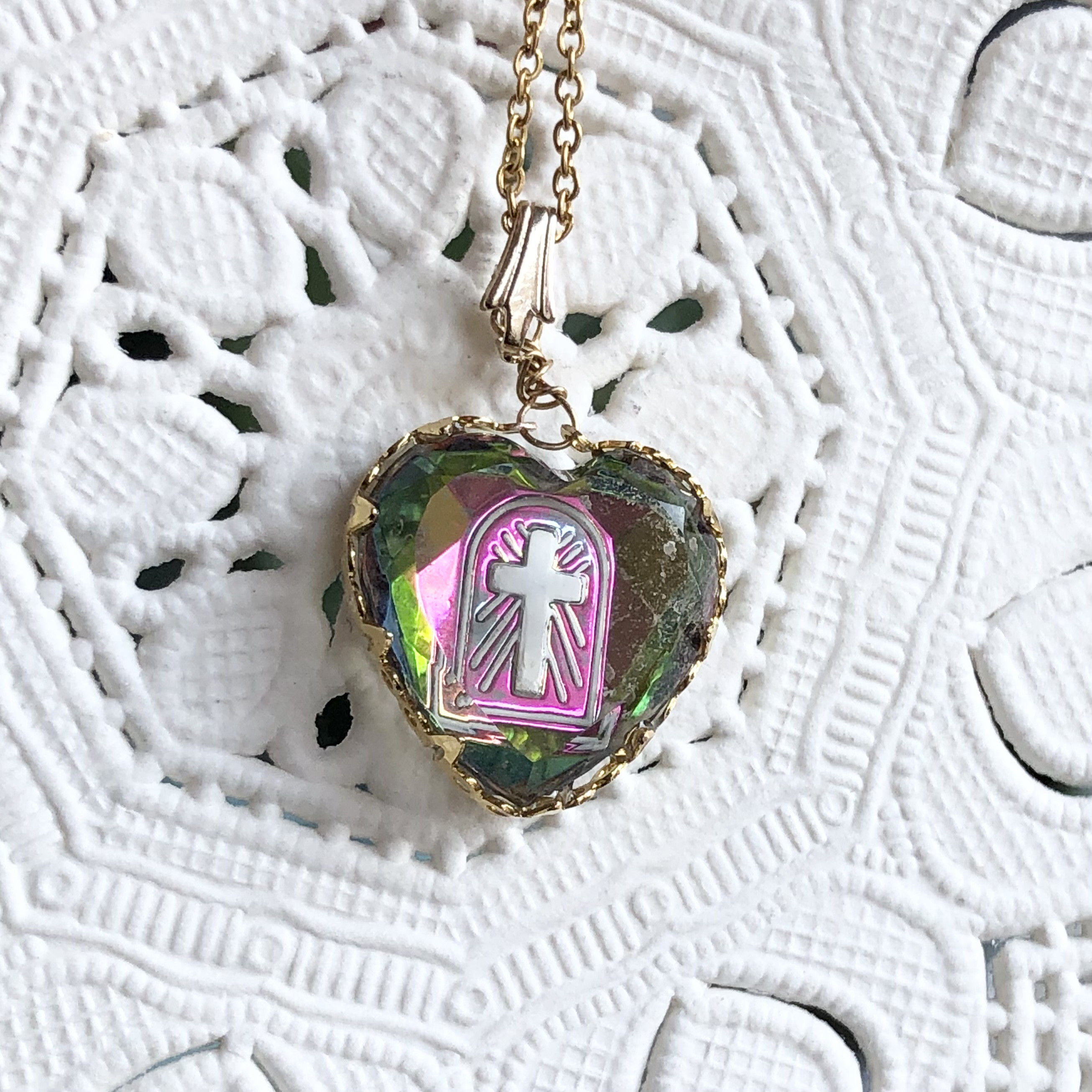 ジャーマン ヴィンテージ クロス 十字架 ハート ヴィトレイルミディアム インタリオ ストーン ネックレス ペンダント