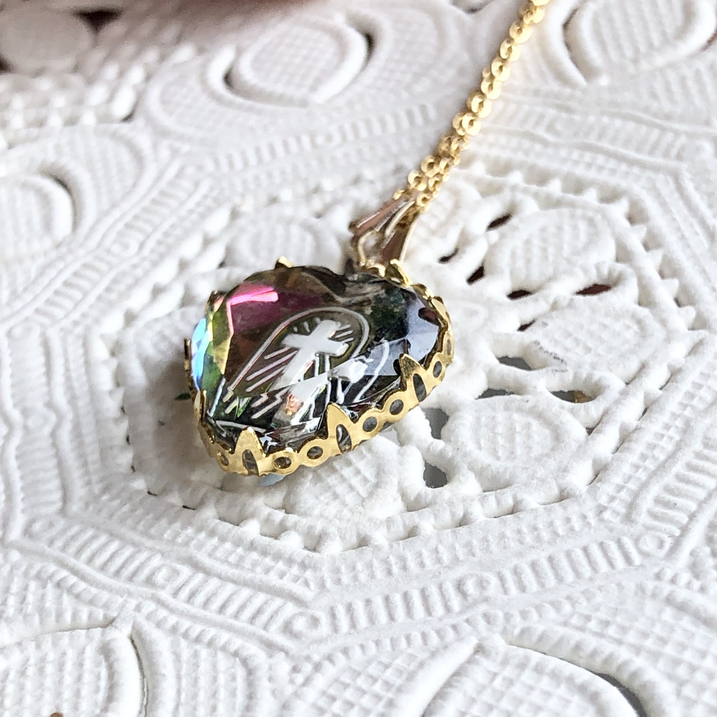 ジャーマン ヴィンテージ クロス 十字架 ハート ヴィトレイルミディアム インタリオ ストーン ネックレス ペンダント