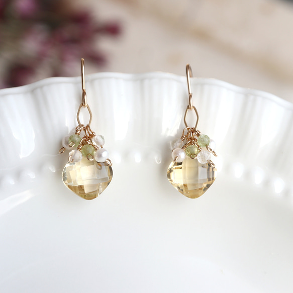 14kgf シトリン × ペリドット ブーケ ピアス *イヤリング可 ピアス 