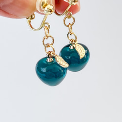 りんごのピアス・イヤリング/green apple/青リンゴ/黄緑/青緑 6枚目の画像