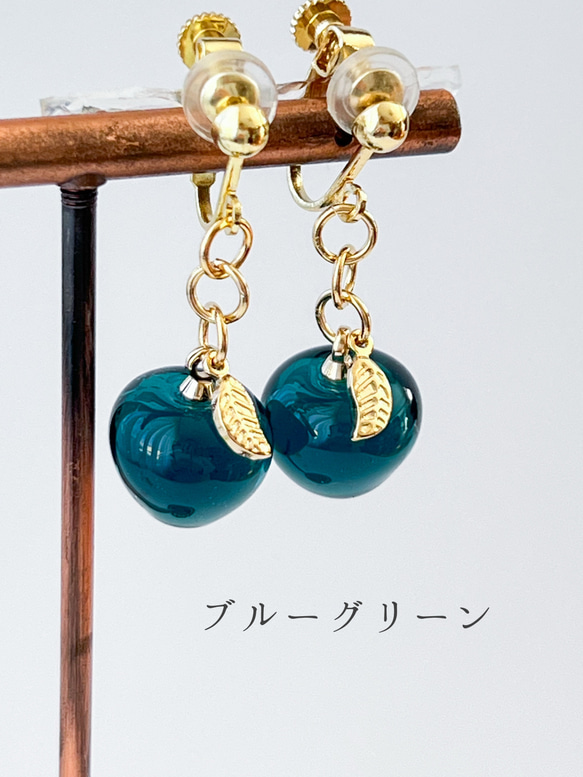 りんごのピアス・イヤリング/green apple/青リンゴ/黄緑/青緑 4枚目の画像