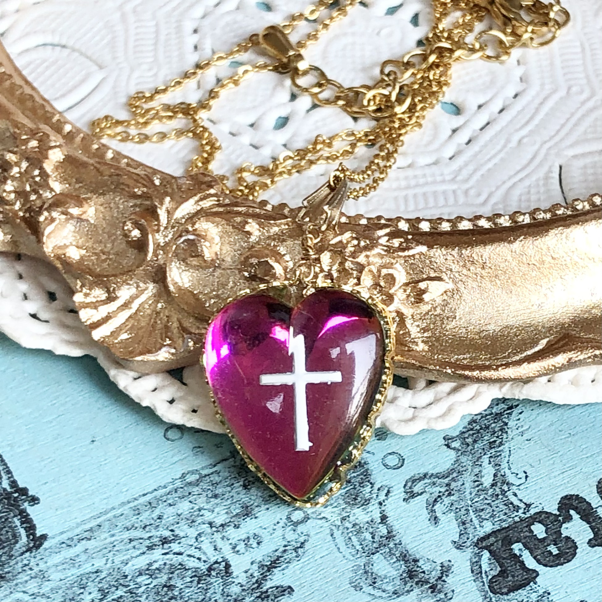 ジャーマン ヴィンテージ クロス 十字架 ハート レインボー インタリオ カボション ネックレス ペンダント