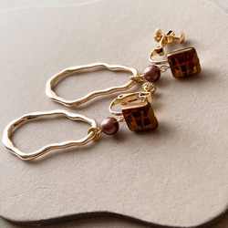 ✴︎chocolate✴︎ イヤリング【Hijiri】ネジバネ式イヤリング　バレンタイン　ブラウン 4枚目の画像