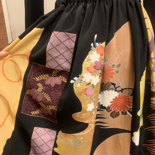新作＊黒留袖の着物リメイク＊ギャザースカート＊＊＊ フレア