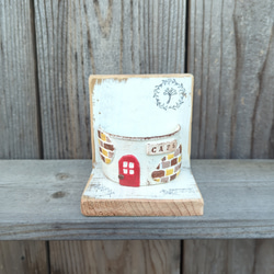 受注製作】リメ缶 モルタルレンガ風 ウッドスタンド付き リメイク缶 ①