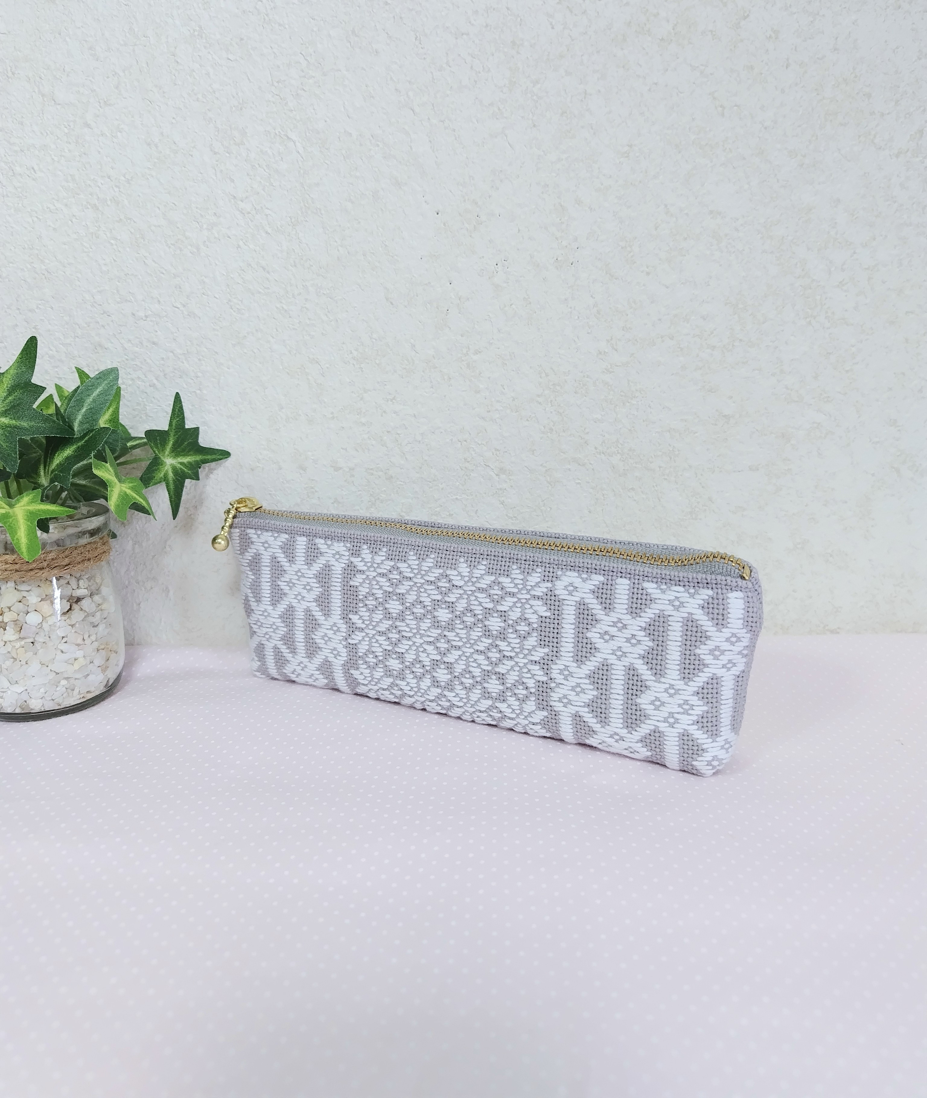 【受注制作】こぎん刺し　ペンケース　贅沢な両面刺し　筆箱　マチ付き　グレー　上品　眼鏡ケース　和風