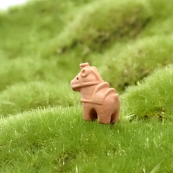 苔テラリウム用フィギュア『ハニワ馬』テラコッタ色or白色 7枚目の画像