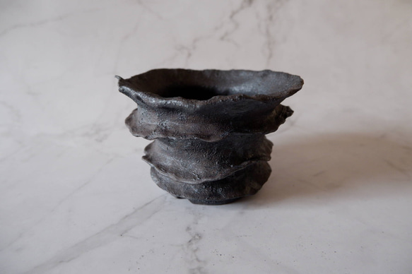 4.5号窯変黒鉢852　塊根植物　多肉植物　盆栽　植木鉢　作家鉢　鉢皿　沖縄 1枚目の画像