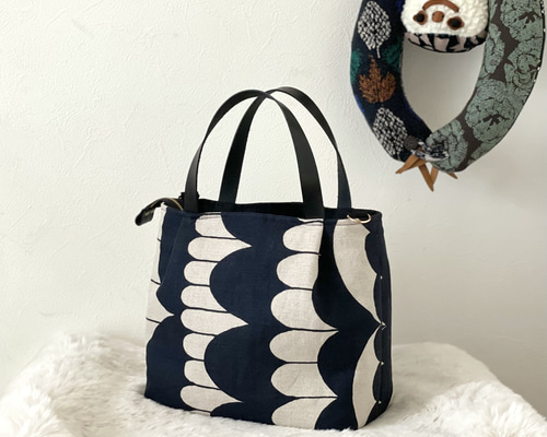 ⚮̈ミナペルホネン sea lace black かくれんぼトート トートバッグ