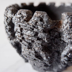 4号黒金彩裂紋鉢857　塊根植物　多肉植物　盆栽　植木鉢　作家鉢　鉢皿　沖縄 2枚目の画像