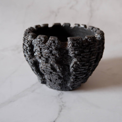 4号黒金彩裂紋鉢857　塊根植物　多肉植物　盆栽　植木鉢　作家鉢　鉢皿　沖縄 1枚目の画像