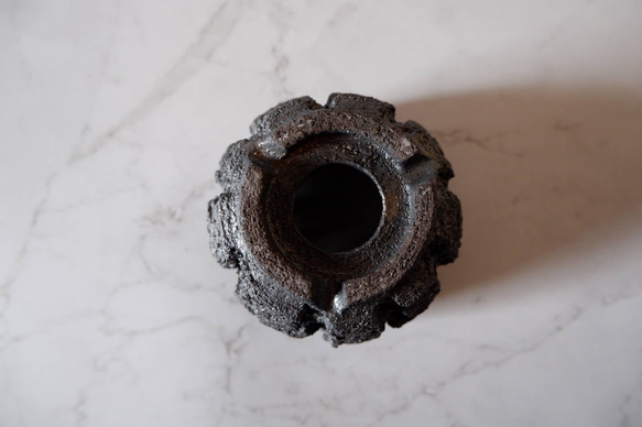 4号黒金彩裂紋鉢857　塊根植物　多肉植物　盆栽　植木鉢　作家鉢　鉢皿　沖縄 7枚目の画像