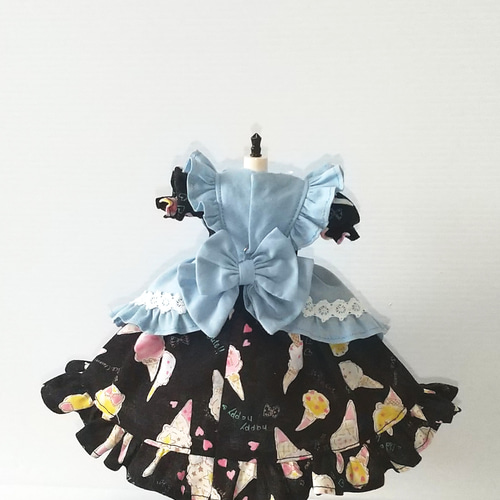 送料無料】22センチドール エプロンワンピース(ブルー) ブライス リカ