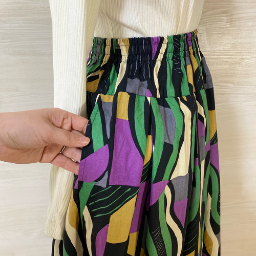 アートな幾何学柄のタックスカート 受注制作 大人 レディース ロング