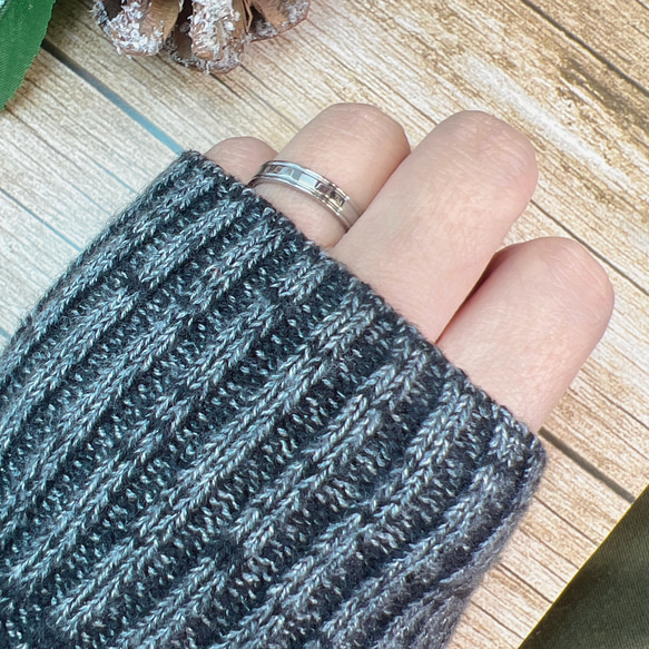 【単品・誕生石セットも可】シンプルダブルラインリング 結婚指輪 記念日 ご褒美リング サージカルステンレス 7枚目の画像