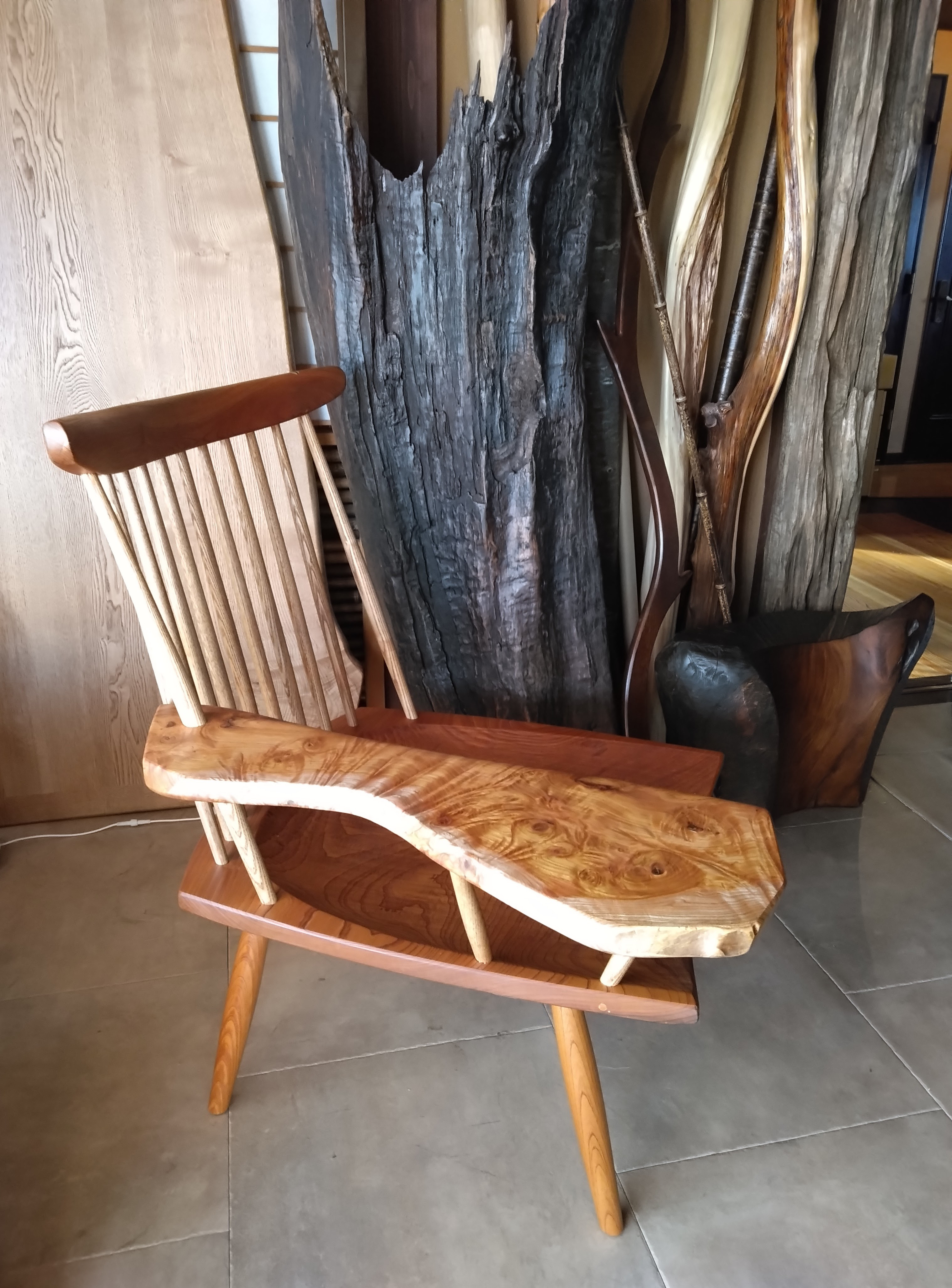 アーム付 ラウンジ・チェア　【一生モノ・オーダーの椅子】