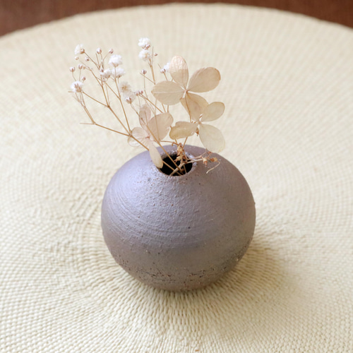 薪窯焼成】赤陶土の焼締一輪挿し 一輪挿し・花瓶・花器 TSUCHI-HANAKI