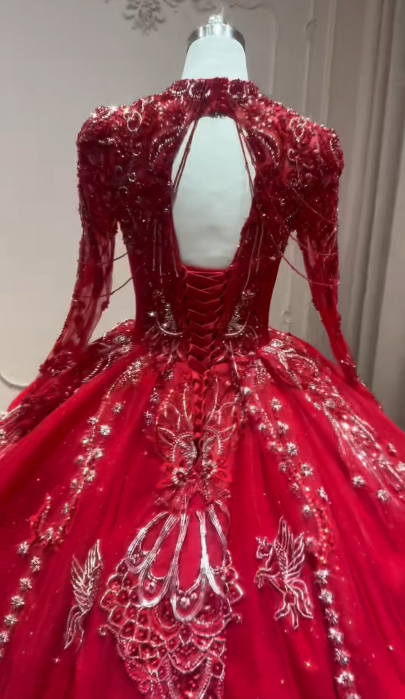 普通のサイズの発送は通常7日以内（土日祝日を除く）に対応させて頂いております（土日祝日を除く）。オーダーサイズは2-4週