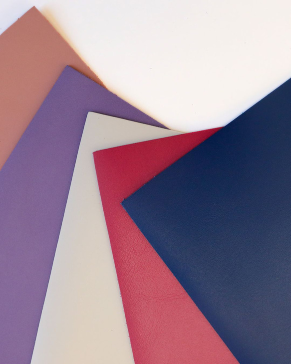 【数量限定】【国産牛革・A4サイズ】スムースレザー 《 京 》オーバーキップ 6枚目の画像