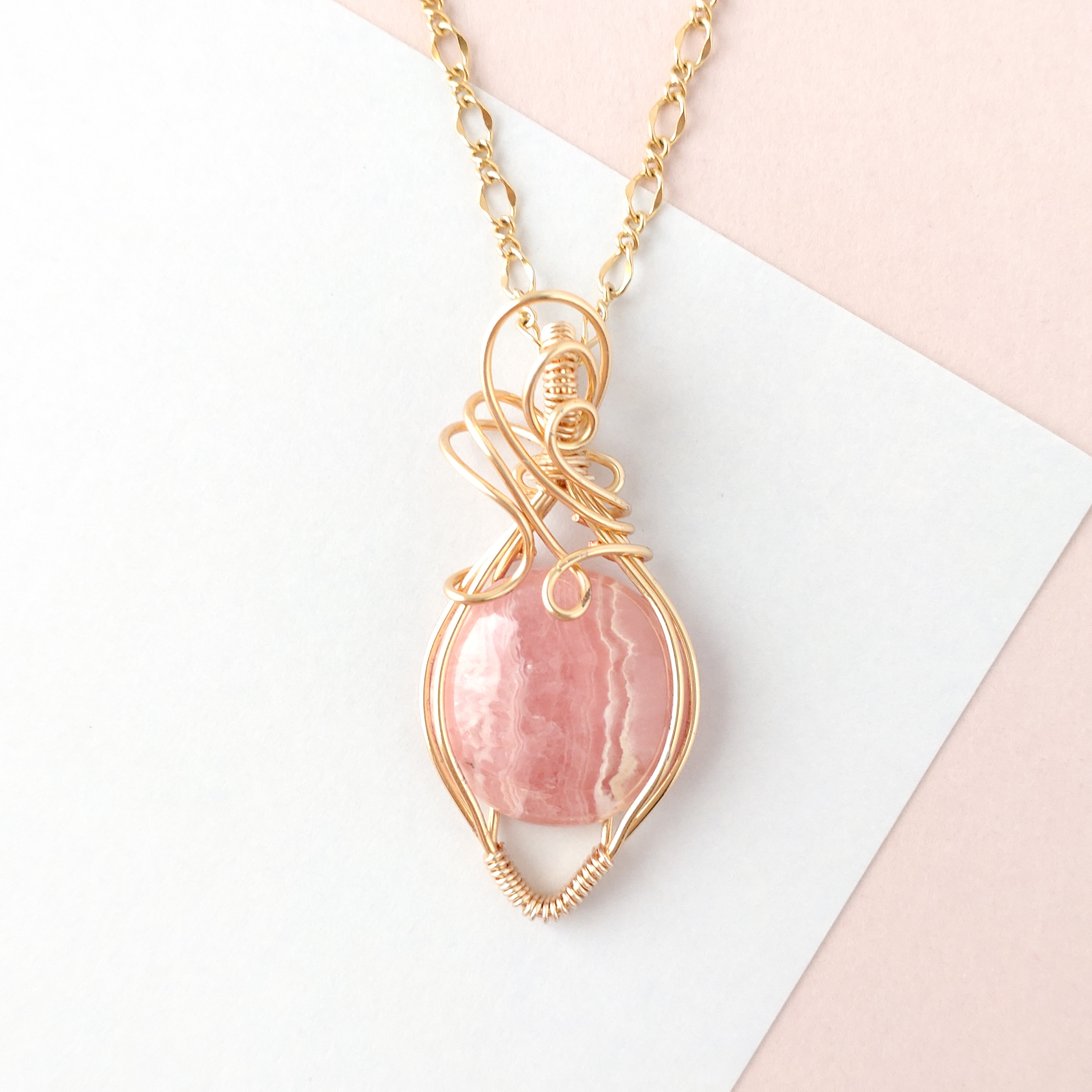 しま模様がかわいいインカローズペンダントトップ✴ワイヤーラッピング