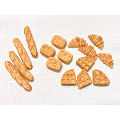 再販×1 ミニチュアフード パン フェイクフード チャーム キーホルダー