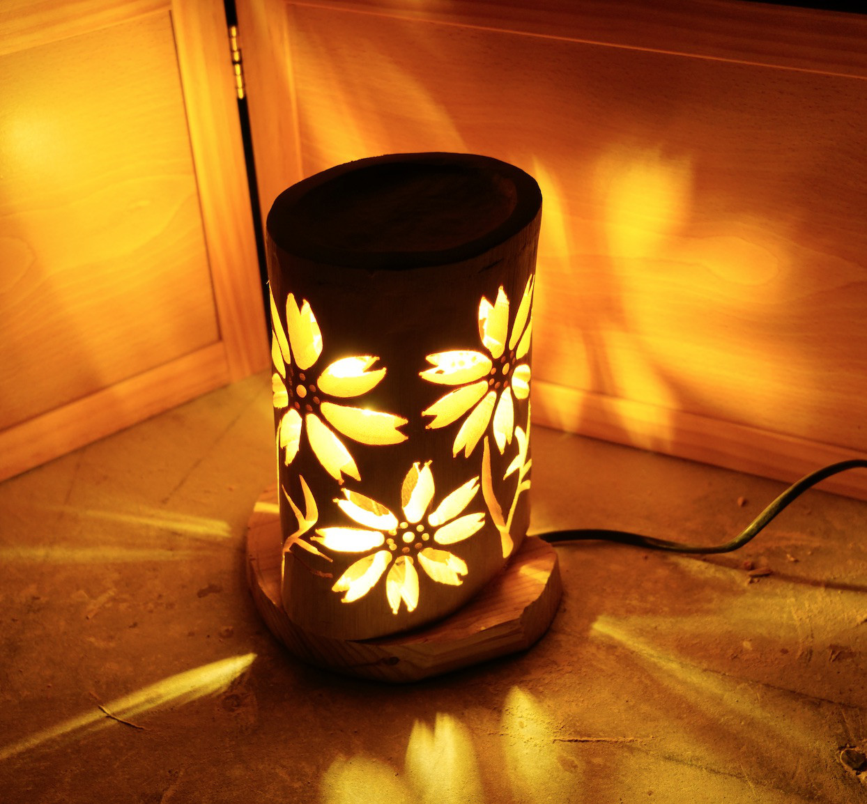 ◆全面彫◆竹灯り・竹あかり・竹灯籠　 ～～ 癒しの灯り ★秋桜畑★～～