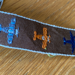 新商品！『日本製　チロリアンテープ　チロルテープ　飛行機　ジャガード　45－ブラウン』～20㎜巾×1m単位でカット～　 3枚目の画像