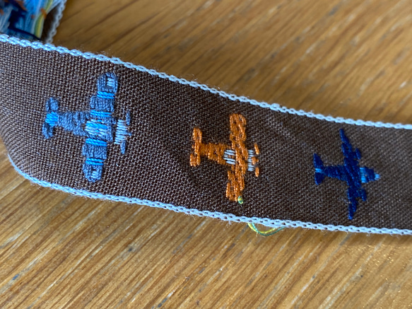 新商品！『日本製　チロリアンテープ　チロルテープ　飛行機　ジャガード　45－ブラウン』～20㎜巾×1m単位でカット～　 3枚目の画像