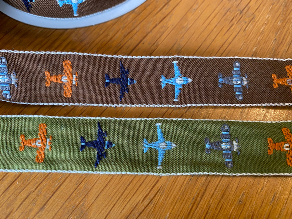 新商品！『日本製　チロリアンテープ　チロルテープ　飛行機　ジャガード　45－ブラウン』～20㎜巾×1m単位でカット～　 5枚目の画像