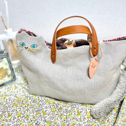 ツンデレ猫さん　お出かけトートバッグ　 1枚目の画像