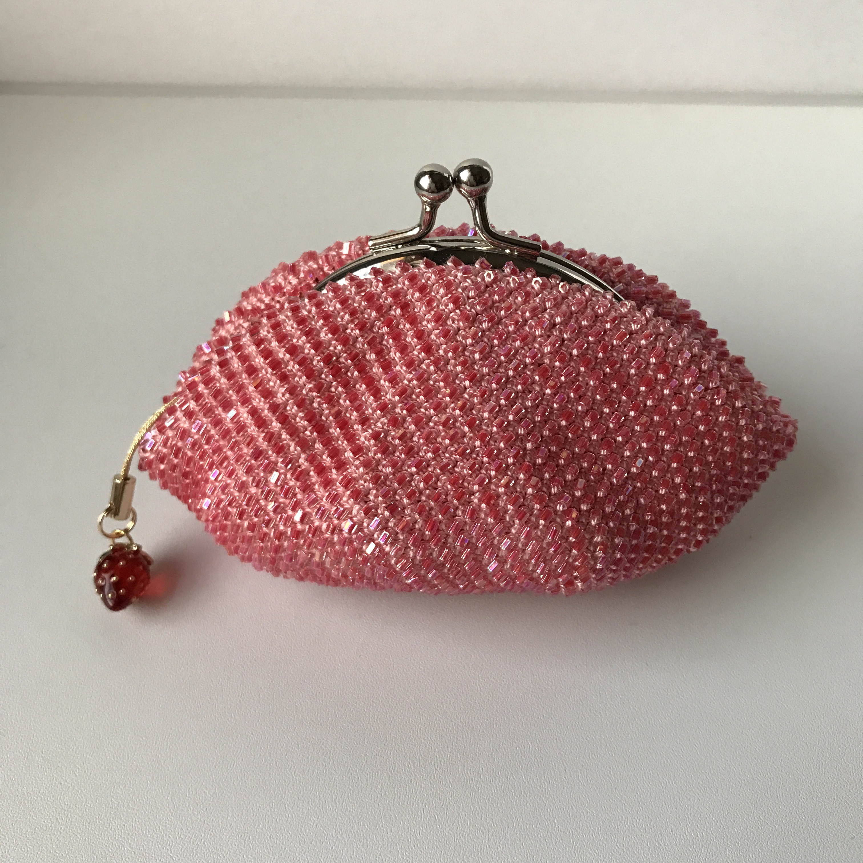 Beaded Purse --いちごみるく-- (M)