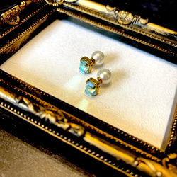 1点物！！煌めく角砂糖の様なアンティークスワロフスキーの一粒ピアス♡パールキャッチを添えて、、、 2枚目の画像