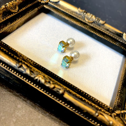 1点物！！煌めく角砂糖の様なアンティークスワロフスキーの一粒ピアス♡パールキャッチを添えて、、、 3枚目の画像