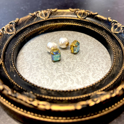 1点物！！煌めく角砂糖の様なアンティークスワロフスキーの一粒ピアス♡パールキャッチを添えて、、、 6枚目の画像