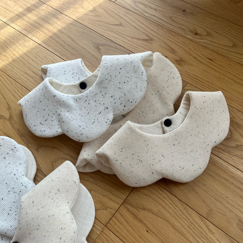 つぶつぶスタイ スタイ・よだれかけ cotone. 通販 18848099｜Creema