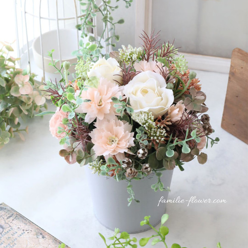 フラワーアレンジメント 造花 ハンドメイド 貴方の元へ フラワーアレンジメント 造花 ハンドメイド 貴方の元へ