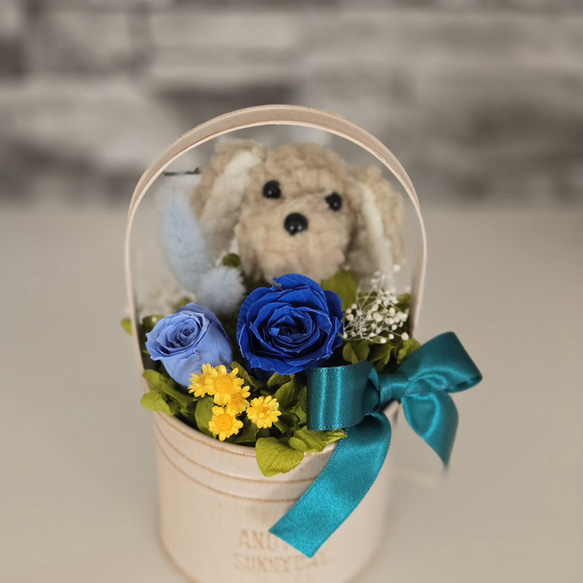★送料無料！花と犬【プリザーブドフラワー100%】花 犬 ペット 誕生日 犬好き 母の日 誕生日 フラワーアレンジメント 6枚目の画像