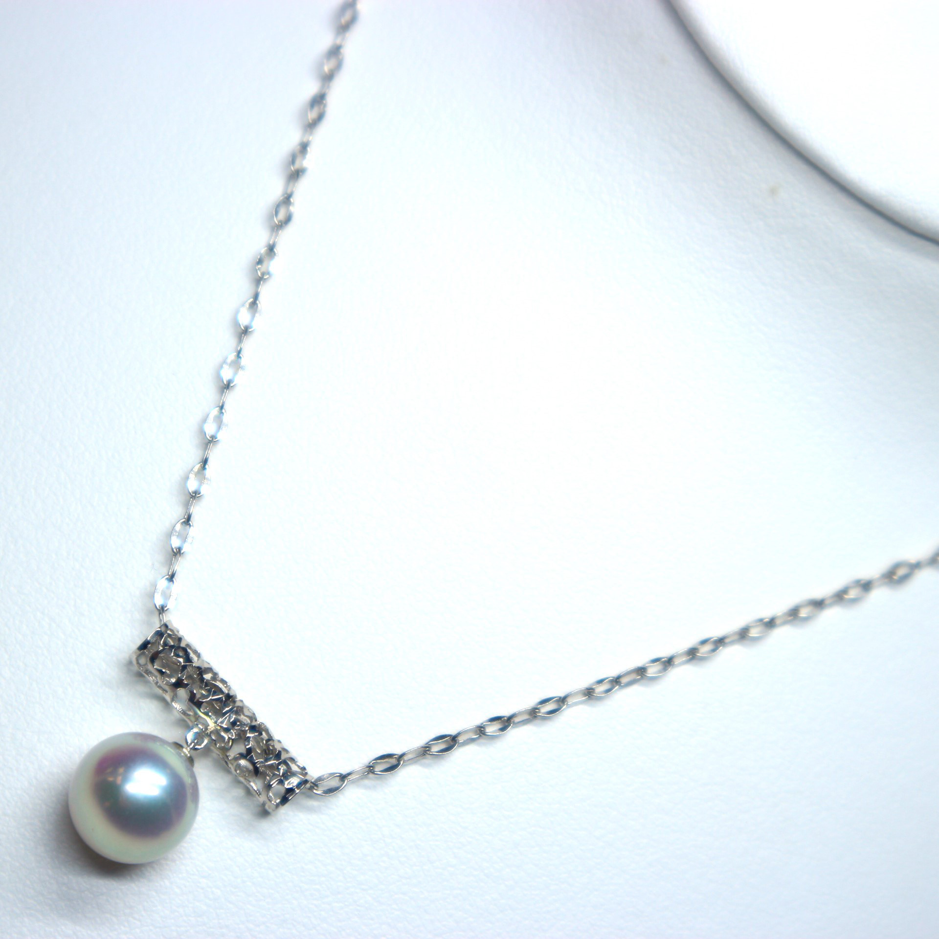 K18WGアコヤ真珠ペンダント⑳(9.0mm珠）