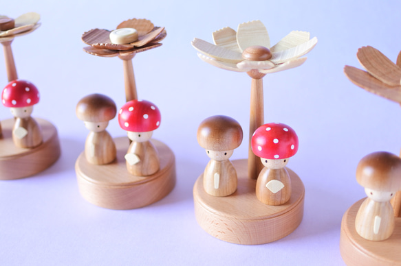 ひな人形　Flower and Mushroom 1枚目の画像