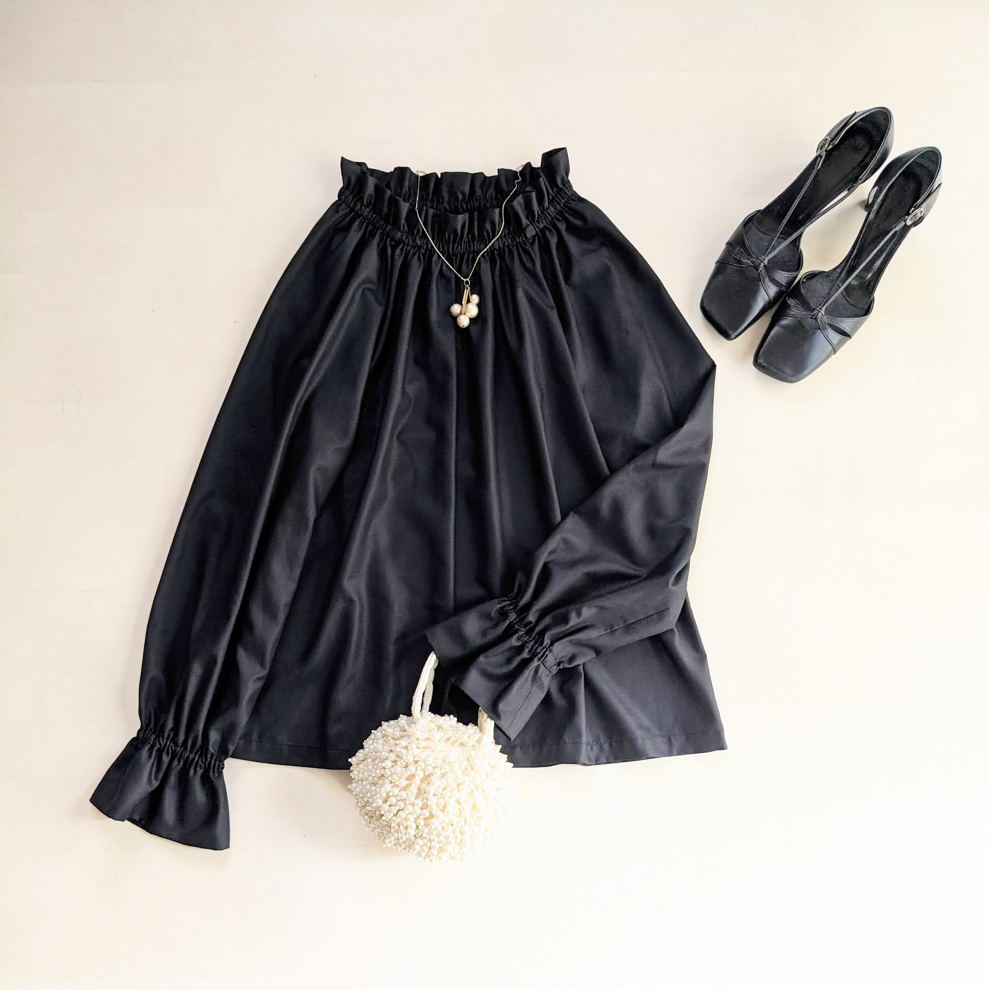 卒入学・披露宴　簡単お手入れ　綺麗目フォーマルブラウス　フォーマルブラック